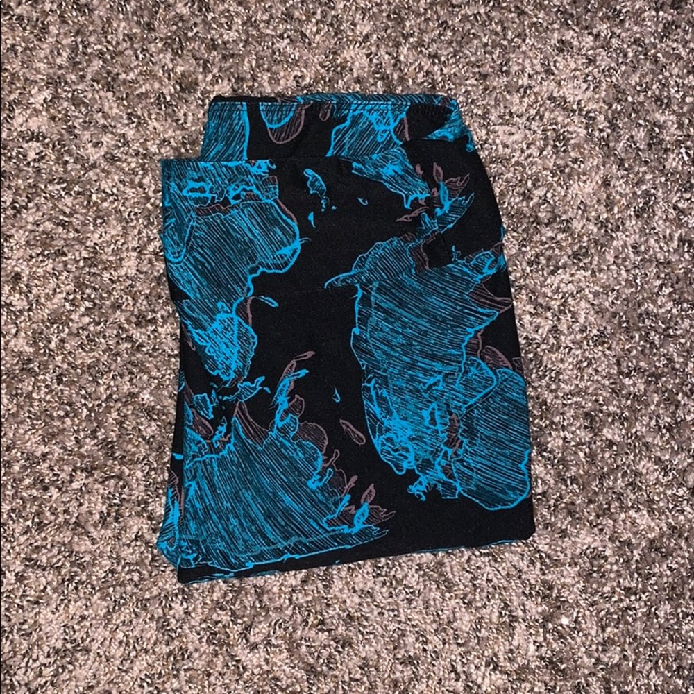 OS Lula Roe leggings! Maps!